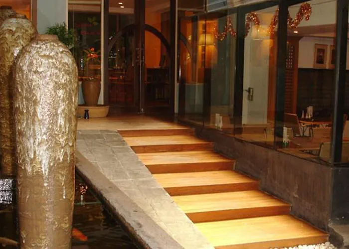 The Rajtaevee Hotel 3*