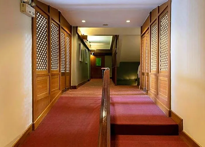 The Rajtaevee Hotel Bangkok